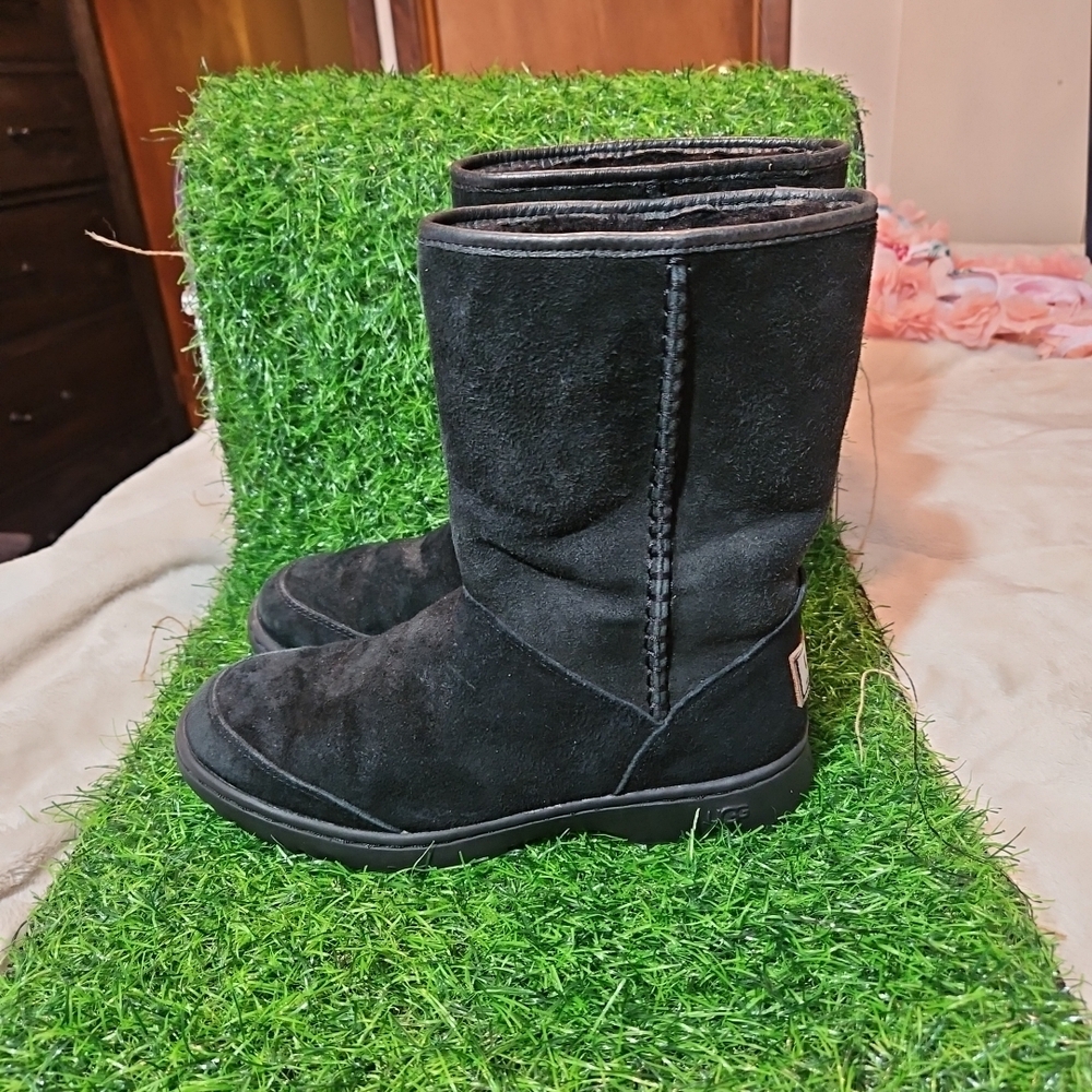 Auth UGG Michaela 1008027 Black Mouton - Women's Boots size 5